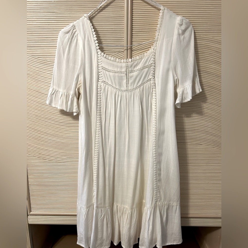 Boho white flowy minidress